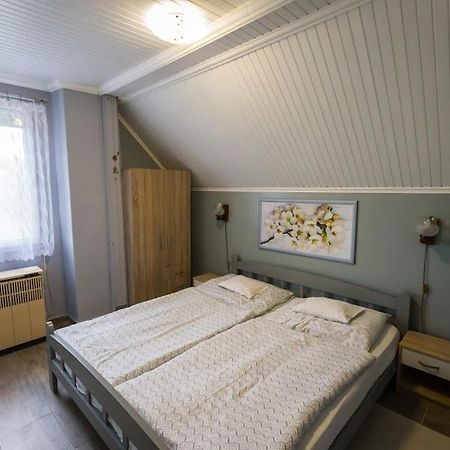 Ordacsehi Joli Guesthouse מראה חיצוני תמונה