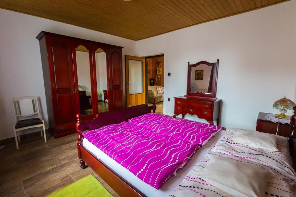 Ordacsehi Joli Guesthouse מראה חיצוני תמונה
