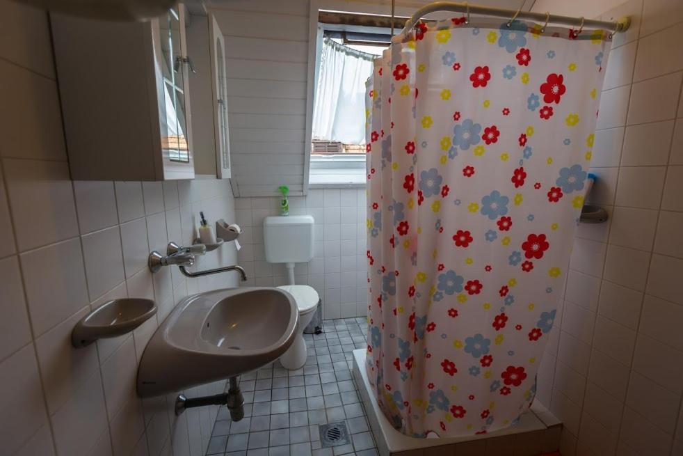 Ordacsehi Joli Guesthouse מראה חיצוני תמונה