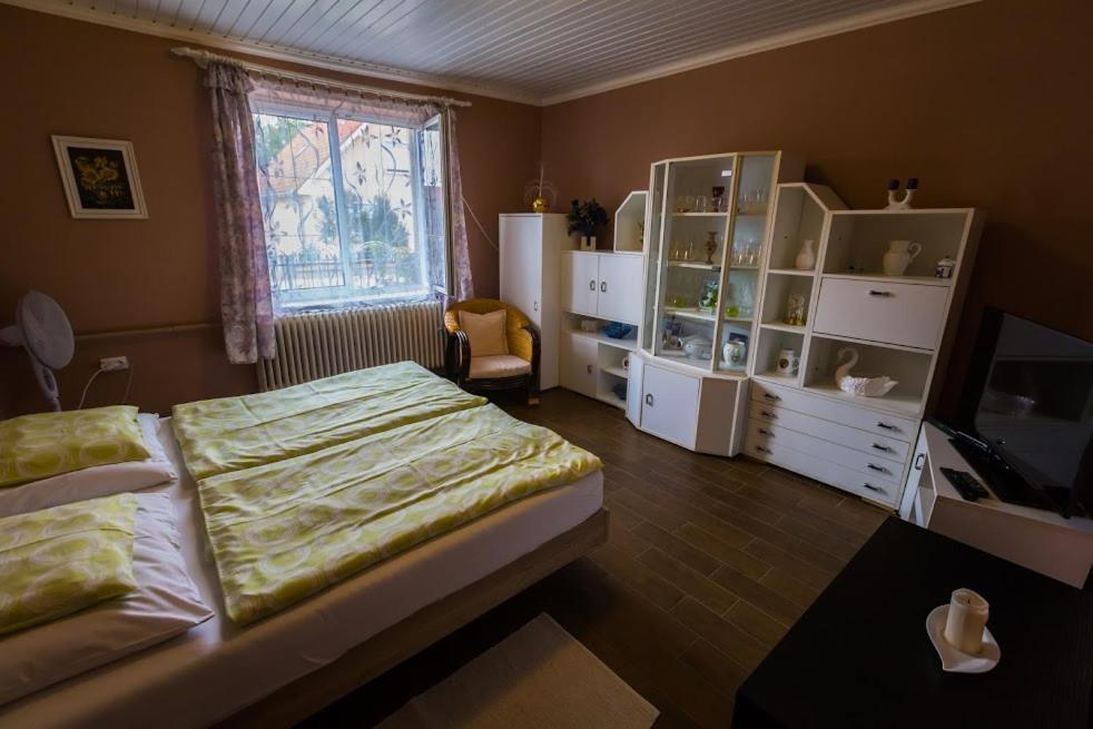 Ordacsehi Joli Guesthouse מראה חיצוני תמונה